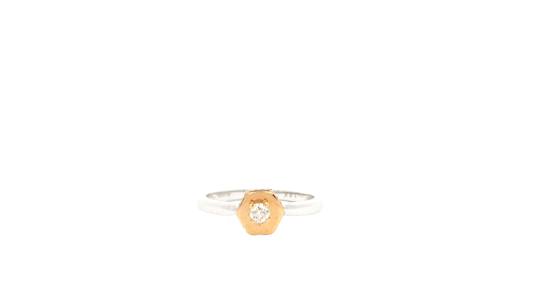 Elegant Two-Tone Diamond Ring